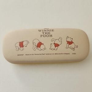 Disney Winnie the Pooh Beige Glasses Case